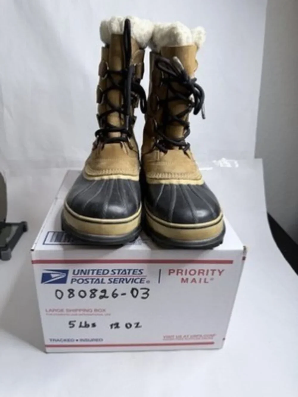 Women's 8.5 M Sorel Caribou  Waterproof Boots Leather Winter Excellent